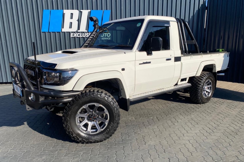 2017 Toyota Land Cruiser 4.5 V8 Single Cab